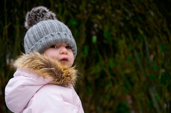 Ava looking over her shoulder